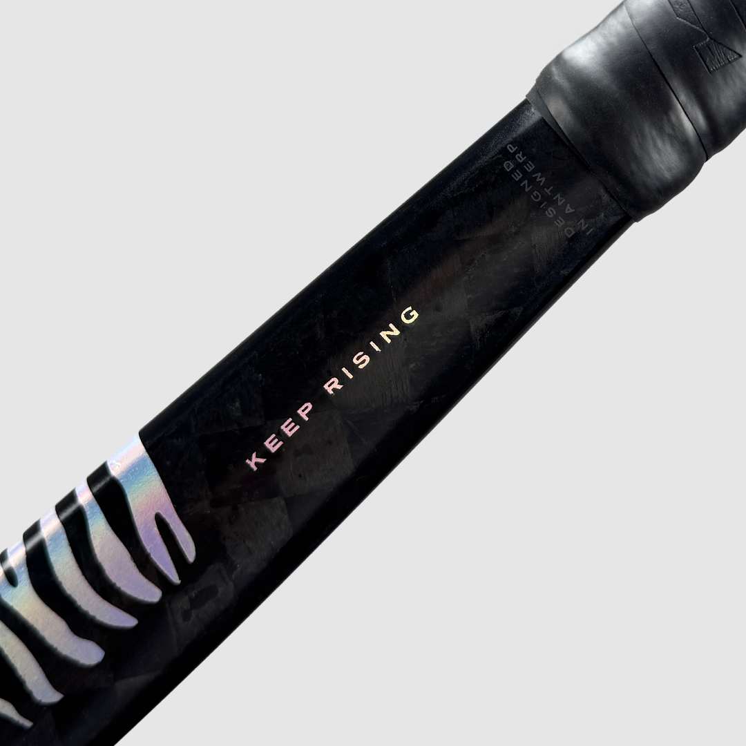 GRINT TIGRISE PRO field hockey stick in kevlar holographic silver